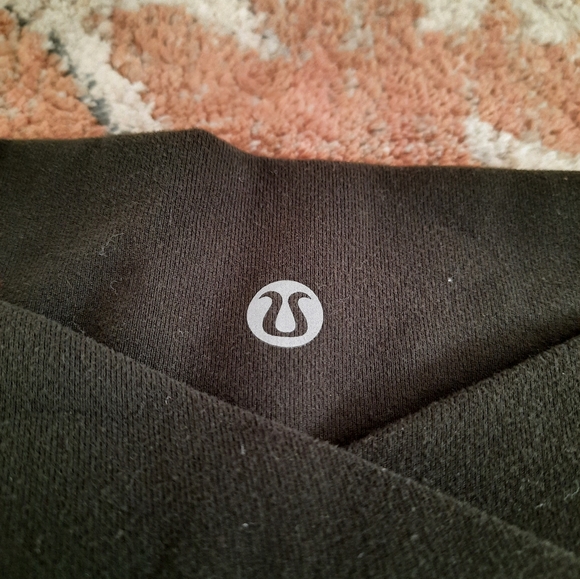 Lululemon Fatigue Gator Ziggy Snake Sunset Salutation cropped leggings - Picture 7 of 12